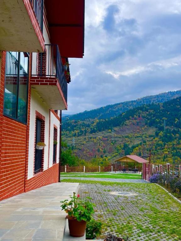 Holiday Borjomi Qvibisi Exterior foto